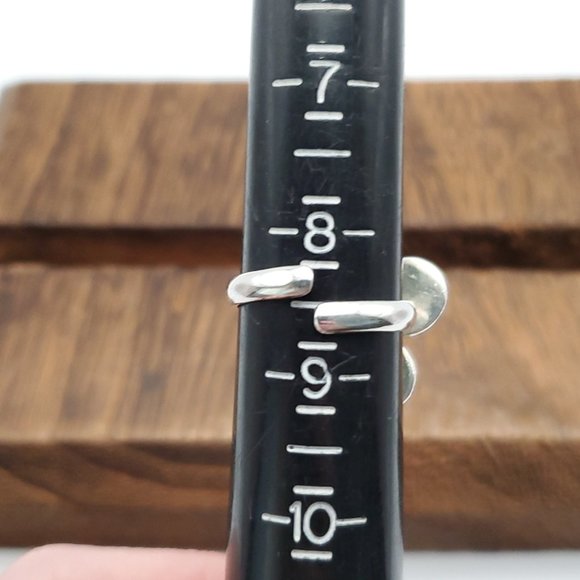 Size 8.5 925 Sterling Silver Large Heavy White Shell Flower Ring - Picture 8 of 10